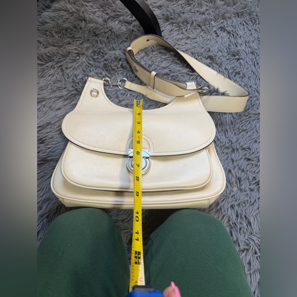⭐️Tory Burch Cream Saddle Crossbody Bag - Picture 6 of 6